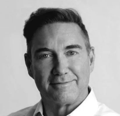 Dave Van Niekerk